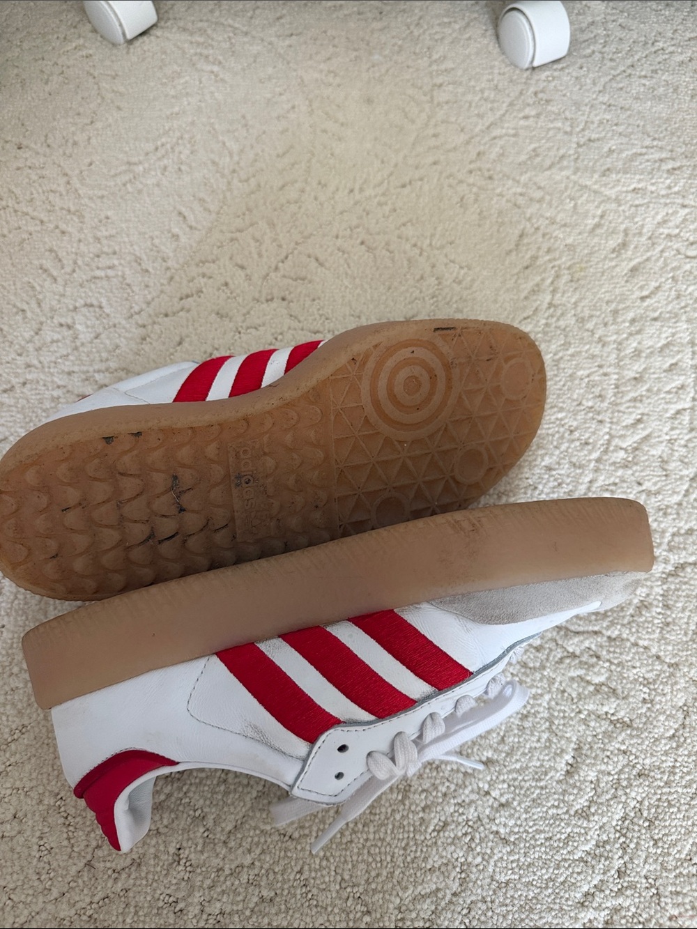 adidas Womens Samba Sneakers - White with Red - Picture 4 of 6